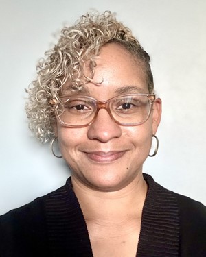 Ronya Surratt 